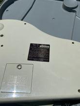 Load image into Gallery viewer, 1980’s Suzuki OM-27 System Two Omnichord