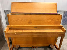 Load image into Gallery viewer, 1971 Hamilton by Baldwin Studio Upright Piano