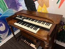 Load image into Gallery viewer, Vintage Hammond M2 Tube Organ (Modded)