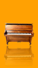 Load image into Gallery viewer, 1982 Yamaha P202 Studio Upright Piano