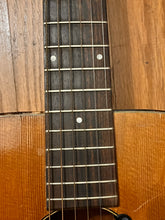 Load image into Gallery viewer, 1960’s Harmony H162 Flat Top Acoustic