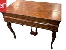 Load image into Gallery viewer, 1940’s Lester “Spinet 64” 64-Key Portable Piano