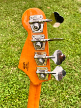 Load image into Gallery viewer, 2021 Squier Classic Vibe 60’s Mustang Short-Scale Bass in Surf Green