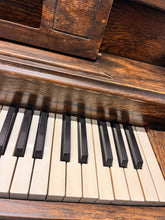 Load image into Gallery viewer, 1970’s Melodigrand 64-Key Piano