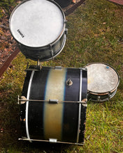Load image into Gallery viewer, 1950’s Kent Drums 3pc Kit in Black/Gold Duco