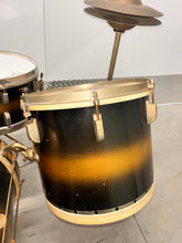 Load image into Gallery viewer, 1940 Leedy No. 5385 "The Improved Swingster" Outfit in Bi-Color Black and Gold Lacquer