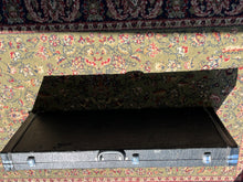 Load image into Gallery viewer, Squier Duo Sonic Electric in Desert Sand