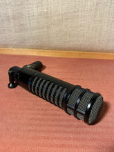 Load image into Gallery viewer, Electro-Voice RE320 Cardioid Dynamic Mic