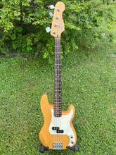 Load image into Gallery viewer, 2002 Fender MIM Precision Bass in Natural