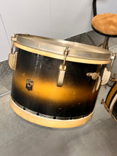 Load image into Gallery viewer, 1940 Leedy No. 5385 "The Improved Swingster" Outfit in Bi-Color Black and Gold Lacquer