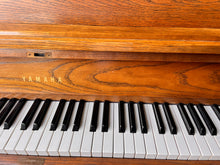 Load image into Gallery viewer, 1982 Yamaha P202 Studio Upright Piano