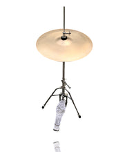 Load image into Gallery viewer, Late 1960's/Early 1970's Slingerland Buddy Rich 80N Outfit in White Marine Pearl