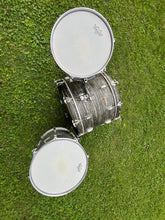 Load image into Gallery viewer, 1965/1966 Ludwig 3pc Kit