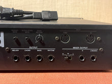 Load image into Gallery viewer, 1980’s Roland MKS-7 Super Quartet Rackmount Synth