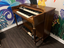 Load image into Gallery viewer, Vintage Hammond M2 Tube Organ (Modded)