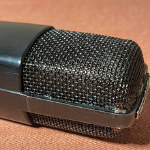Load image into Gallery viewer, 1970's Sennheiser MD421-U-5 Cardioid Dynamic Mics (Stereo Pair)