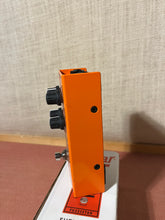 Load image into Gallery viewer, Aguilar Fuzzistor Bass Fuzz Pedal