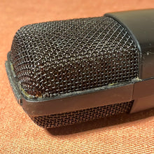 Load image into Gallery viewer, 1970's Sennheiser MD421-U-5 Cardioid Dynamic Mics (Stereo Pair)