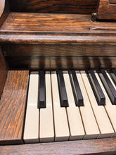 Load image into Gallery viewer, 1970’s Melodigrand 64-Key Piano