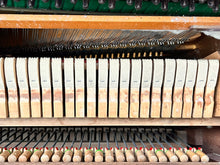 Load image into Gallery viewer, 1960’s Kembel Minx Minipiano