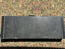 Load image into Gallery viewer, Squier Duo Sonic Electric in Desert Sand