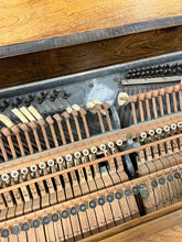 Load image into Gallery viewer, 1960's Lester Betsy Ross Spirit 64-Key Piano