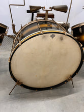 Load image into Gallery viewer, 1940 Leedy No. 5385 "The Improved Swingster" Outfit in Bi-Color Black and Gold Lacquer