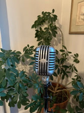 Load image into Gallery viewer, 1940's Turner 101A Ribbon/Dynamic Microphone