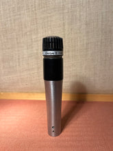 Load image into Gallery viewer, 1960's/1970's Shure USA Unidyne 545 Cardioid Dynamic Mic