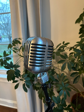 Load image into Gallery viewer, 1940's Turner 101A Ribbon/Dynamic Microphone