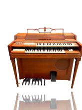Load image into Gallery viewer, 1950's Wurlitzer 4410 Spinette Tube Reed Organ
