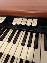 Load image into Gallery viewer, 1960's Hammond M-103 Tube Organ