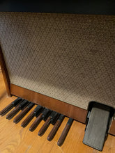 Load image into Gallery viewer, 1960's Hammond M-103 Tube Organ