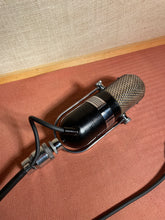 Load image into Gallery viewer, 1930’s RCA 77B Cardioid Ribbon Mic