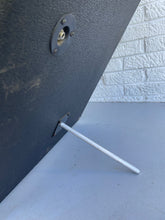 Load image into Gallery viewer, 1990’s Ampeg B15T Portaflex 15” Fliptop 100W Solid-State Bass Amp