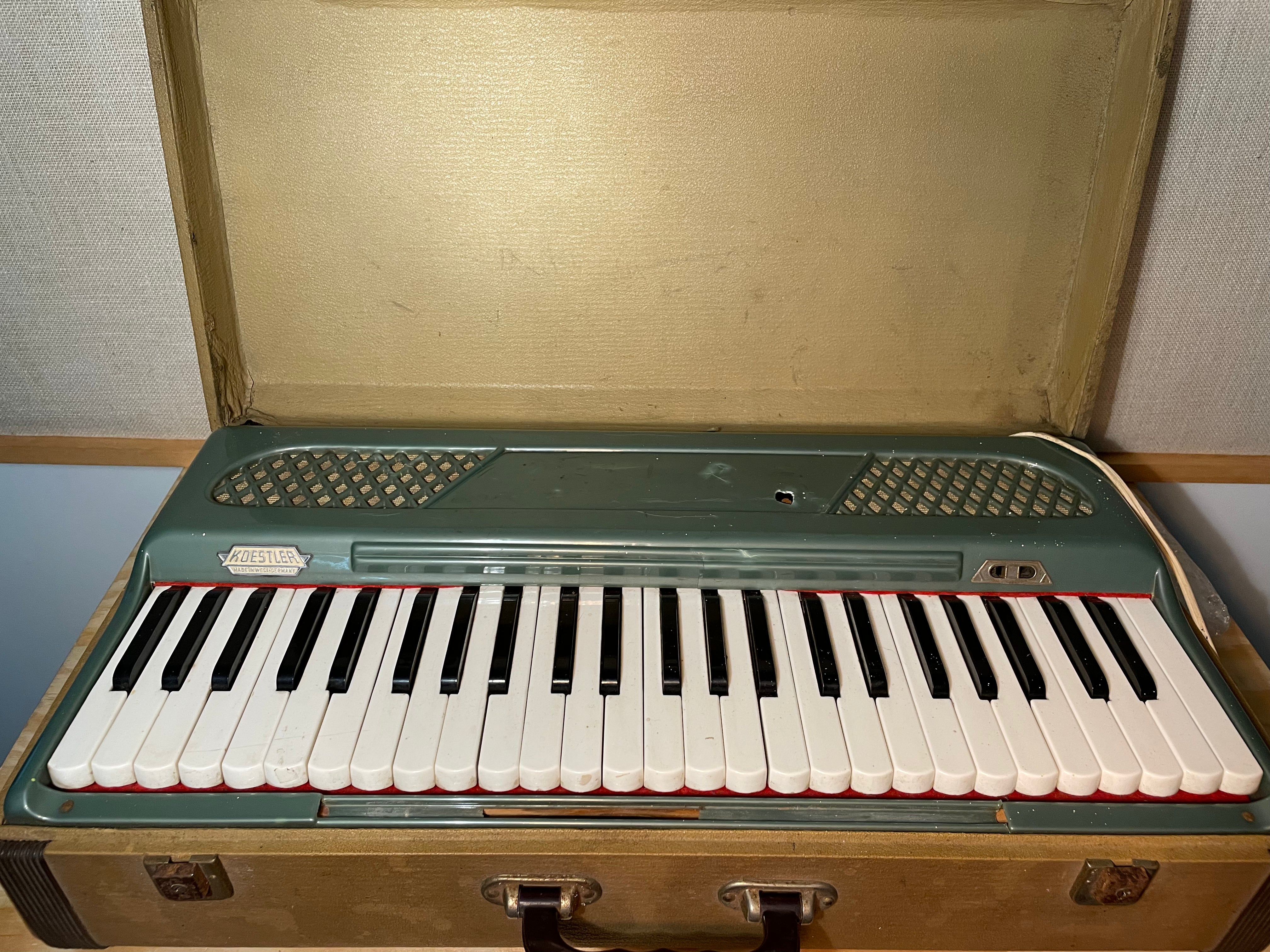 1950's Koestler Harmophone Electric Organ – Byrd Finds