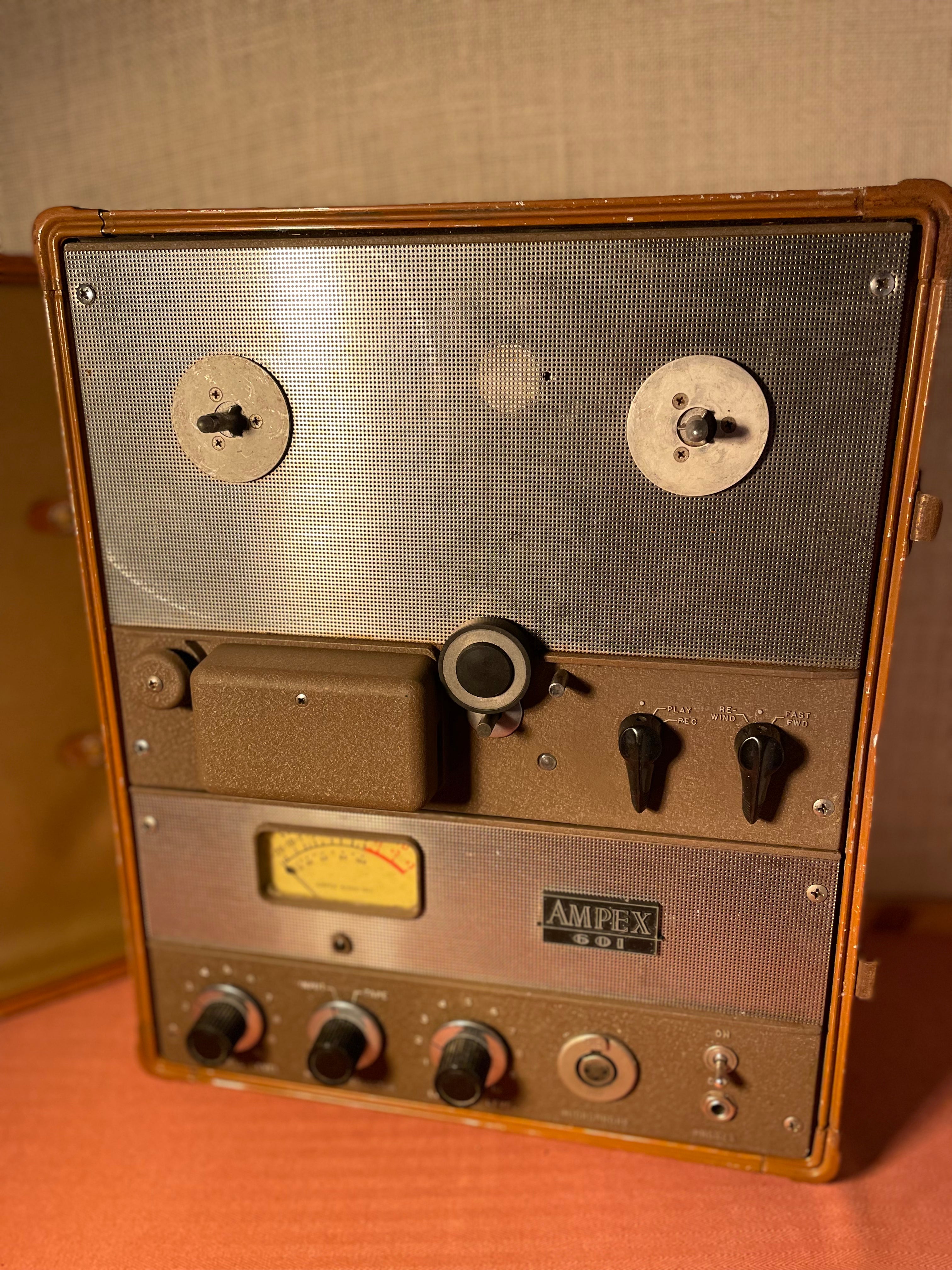 Ampex 600 1950's Reel to Reel Tape Recorder