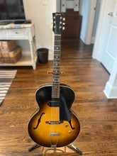 Load image into Gallery viewer, 1956 Gibson ES-125 Electric