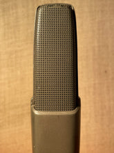 Load image into Gallery viewer, 1950’s/1960’s Shure Model 300 Ribbon Mic