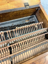 Load image into Gallery viewer, 1960's Lester Betsy Ross Spirit 64-Key Piano
