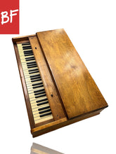 Load image into Gallery viewer, 1960's Lester Betsy Ross Spirit 64-Key Piano
