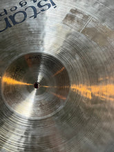 Load image into Gallery viewer, Istanbul Agop 20” Traditional Medium Crash
