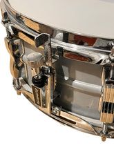 Load image into Gallery viewer, 1980’s Ludwig Acrolite 5x14 Aluminum Snare
