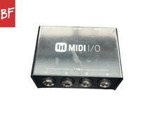 Load image into Gallery viewer, Meris Hedra 3-Voice Rhythmic Pitch Shifter w/ MIDI I/O Box
