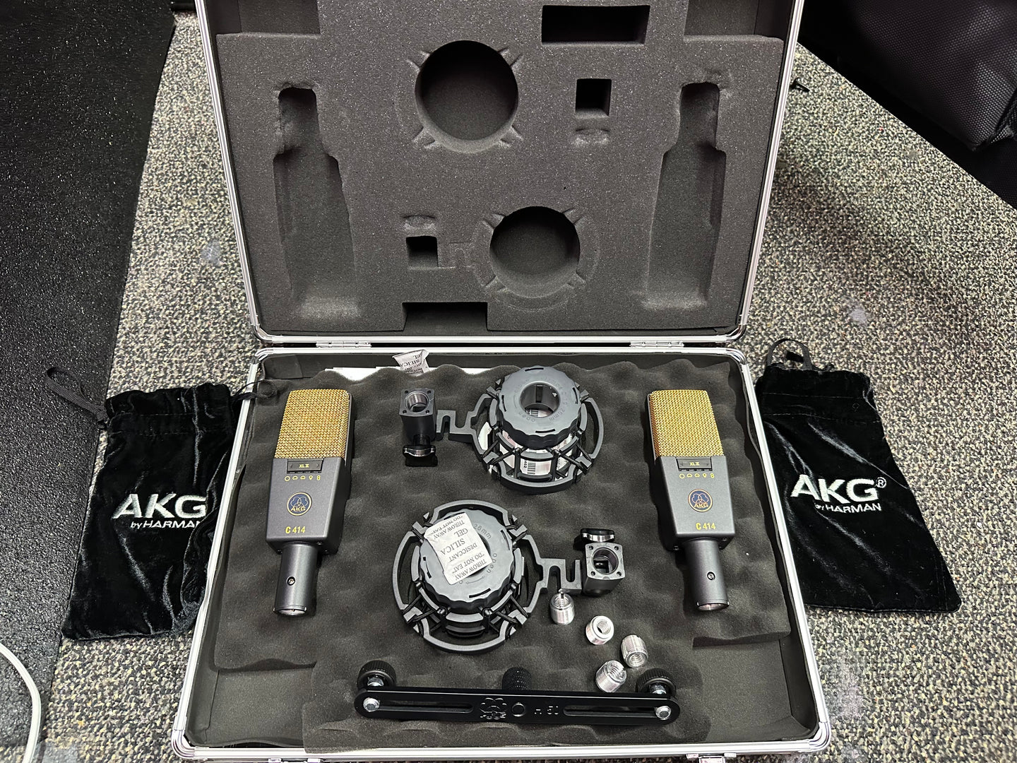 AKG C 414 XLII Multipattern Large Diaphragm Condenser Mics (Pair)