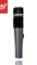 Load image into Gallery viewer, 1960’s/1970’s Shure Unidyne III 545SD Cardioid Dynamic Mic
