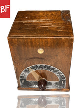 Load image into Gallery viewer, 1940's Crystal Research Labs Tube Metronome
