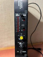 Load image into Gallery viewer, DBX FS900 w/ 902 Deesser and 905 Parametric EQ
