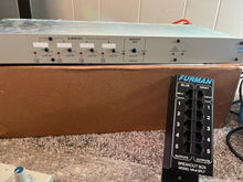 Load image into Gallery viewer, Furman HDS-6 Headphone Distribution System
