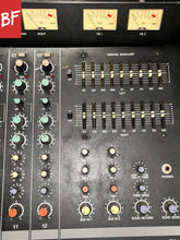 Load image into Gallery viewer, 1990’s Yamaha EMX300 12-Channel Powered Analog Mixer
